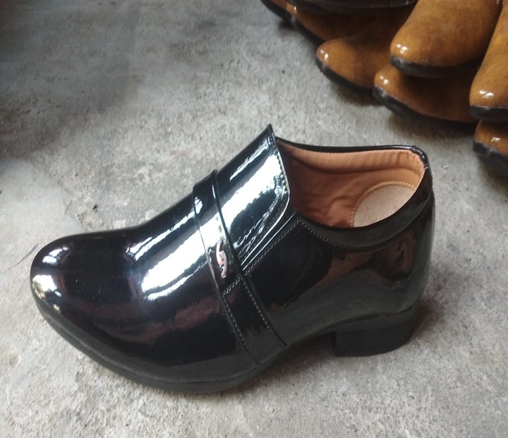 Formal Black Patent Shoes Images